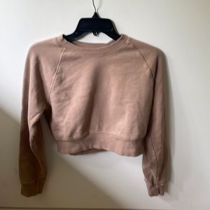 tna aritzia cozy fleece cropped sweatshirt